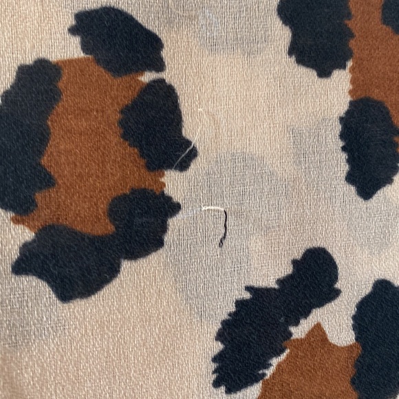 Scarf, cover up - Picture 5 of 7